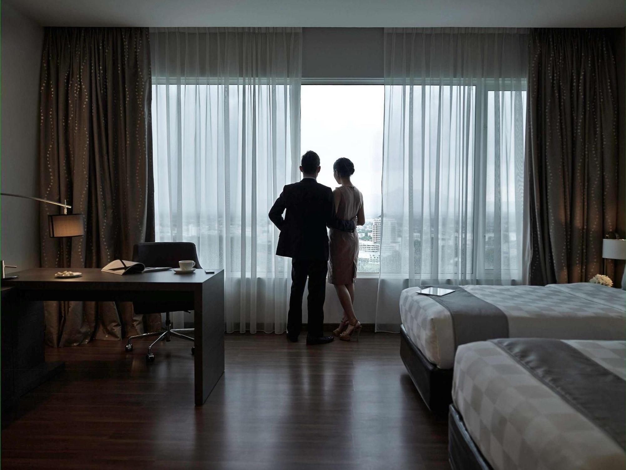 Pullman Kuching Hotel Ngoại thất bức ảnh