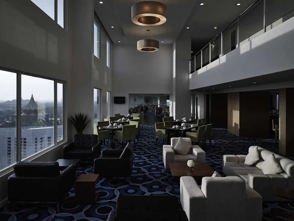 Pullman Kuching Hotel Ngoại thất bức ảnh The lounge at the airport